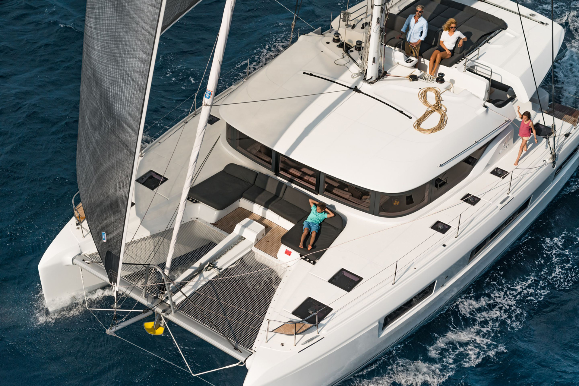 catamaran charter
