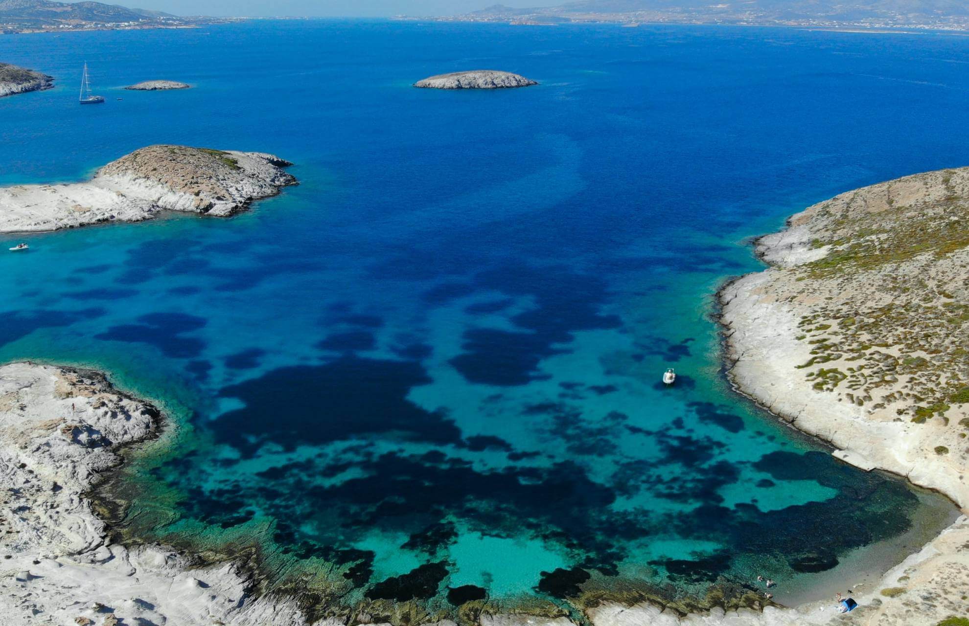 cyclades yacht charter