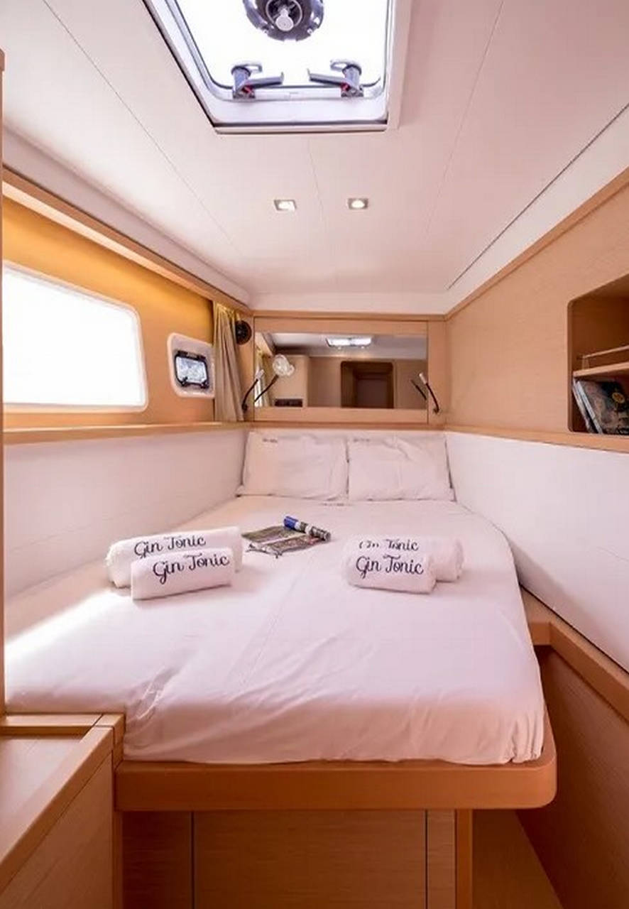 Lagoon 450 gin tonic catamaran sailing yacht - Cabin | Vernicos Yachts