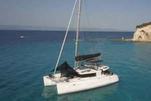 Lagoon 450F “Zacapa” catamaran sailing yacht exterior | Vernicos Yachts