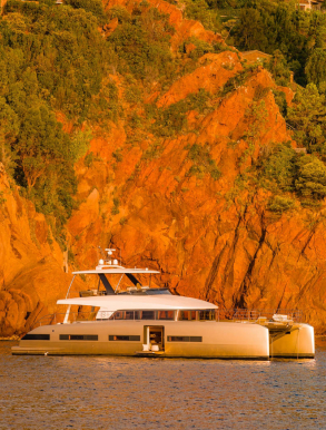 Lagoon Seventy 8 motor yacht | Vernicos Yachts