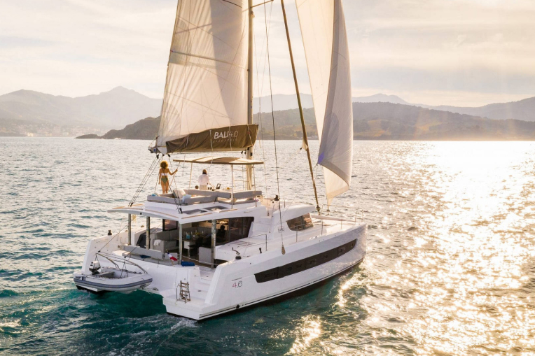 BALI 4.6 sailing catamaran | Vernicos Yachts