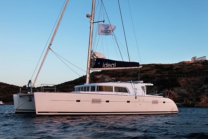 Lagoon 500 Idea catamaran - Exterior view | Vernicos Yachts