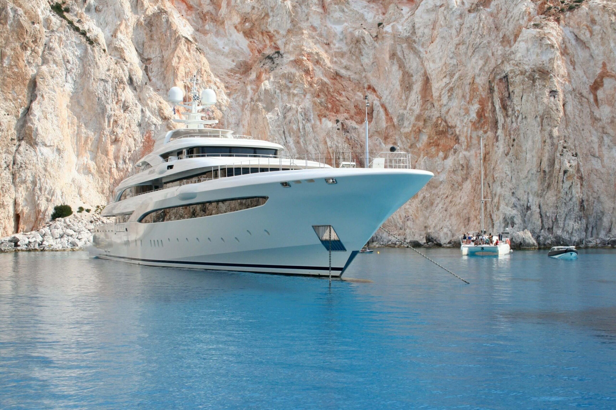 luxury sailing holidays in the greek islands