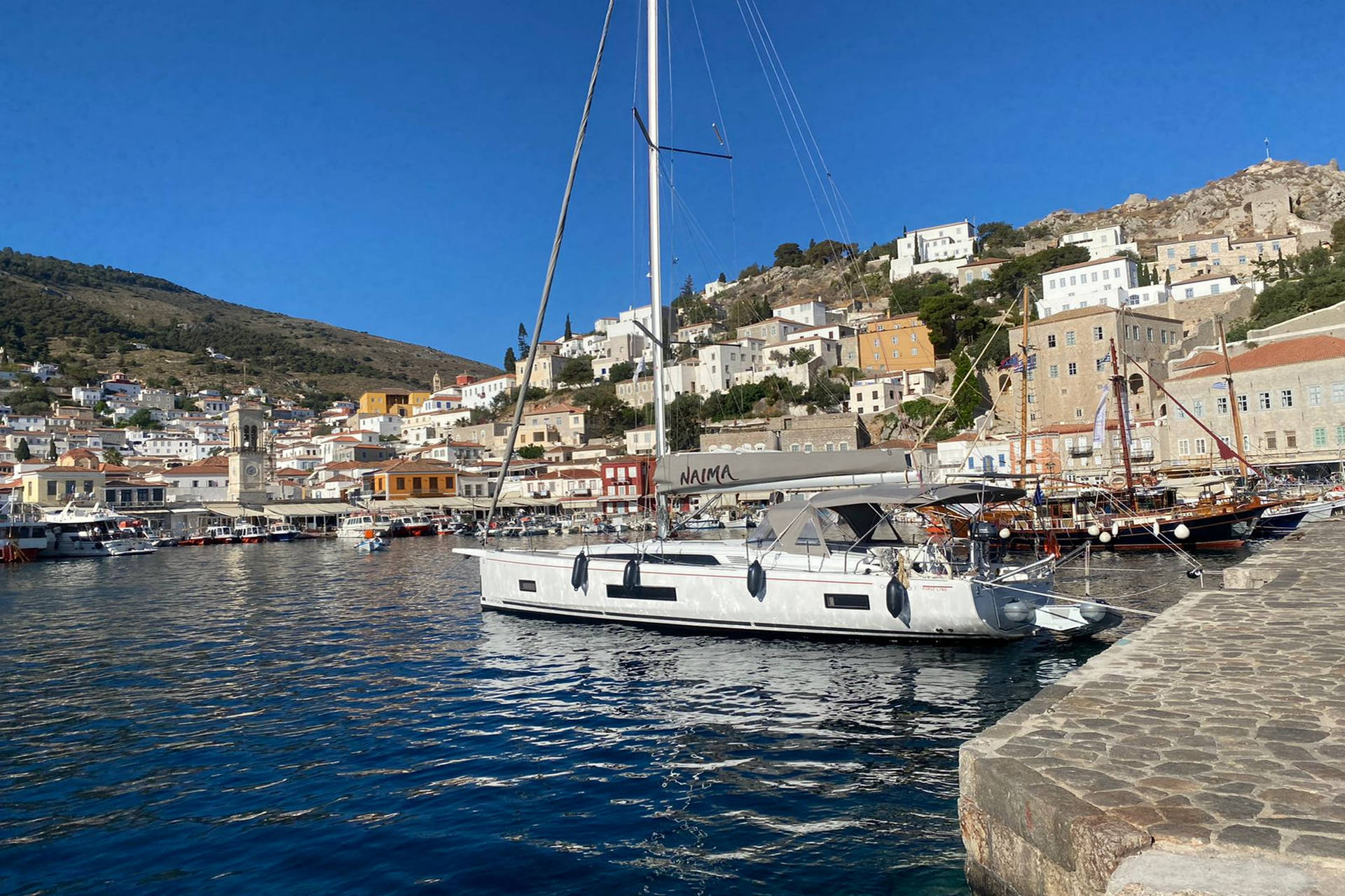 Oceanis 46.1 NAIMA Sailing Yacht | Vernicos Yachts
