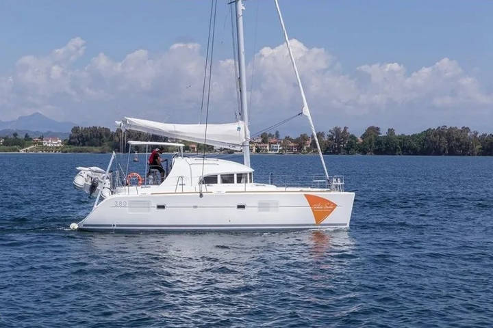 Lagoon 380S2 “WHY KNOT” Catamaran sailing yacht - Exterior | Vernicos Yachts